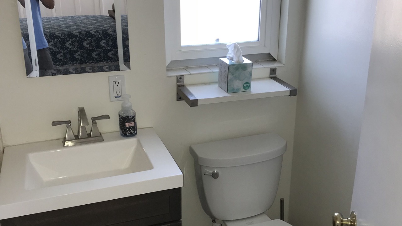 Photo of Bathroom in Silver Strand