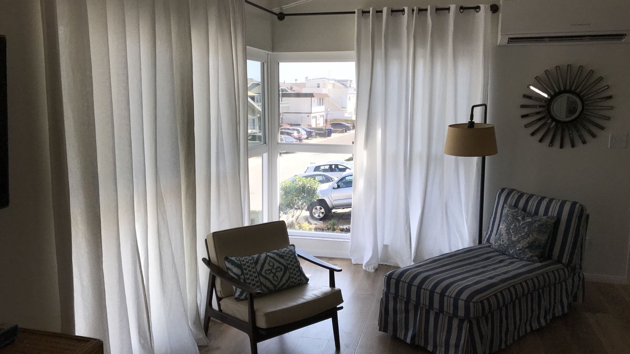Photo of Livingroom in Silver Strand