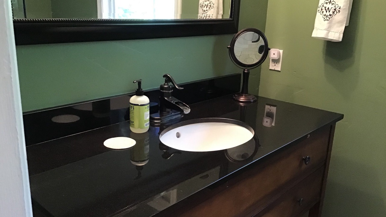 Photo of Bathroom in Toro Canyon
