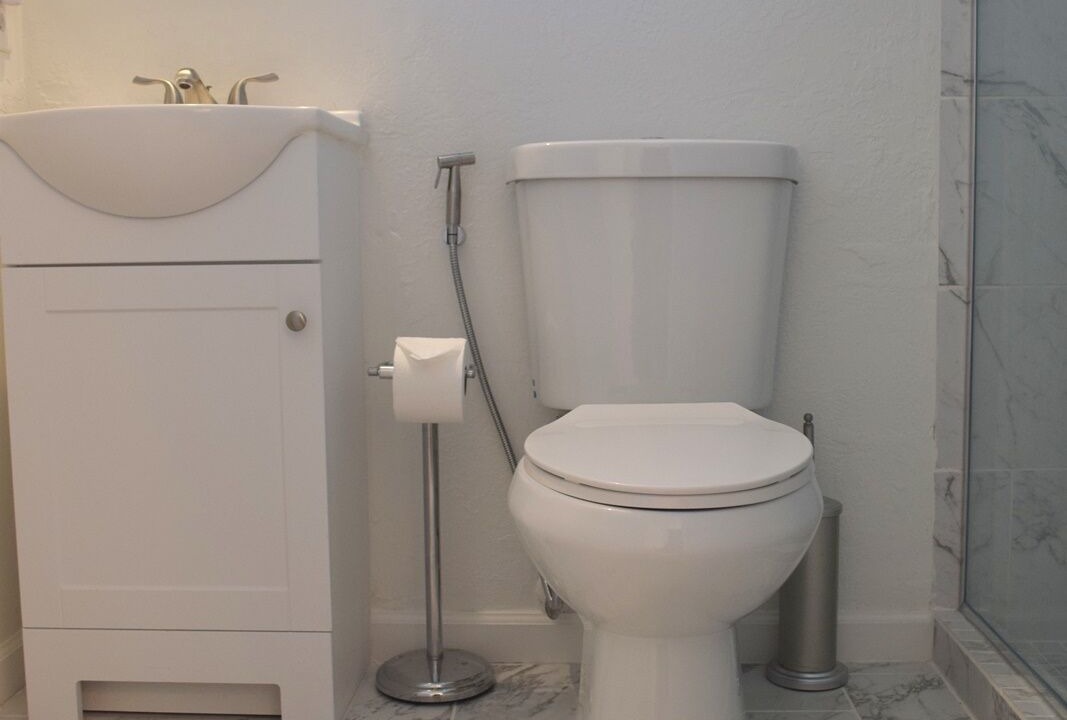 Photo of Bathroom in Racquet Club West