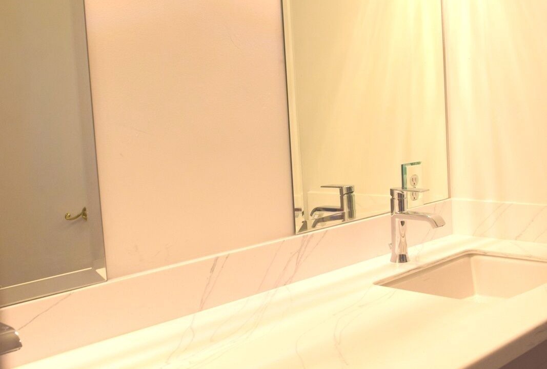 Photo of Bathroom in Racquet Club West