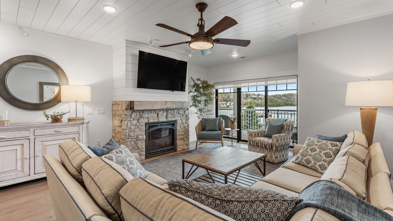 Photo of Livingroom in Sister Bay