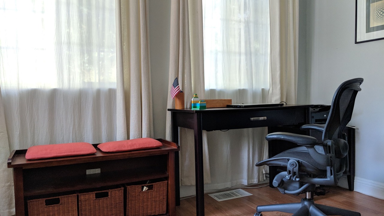 Photo of Bedroom in Beverly Glen