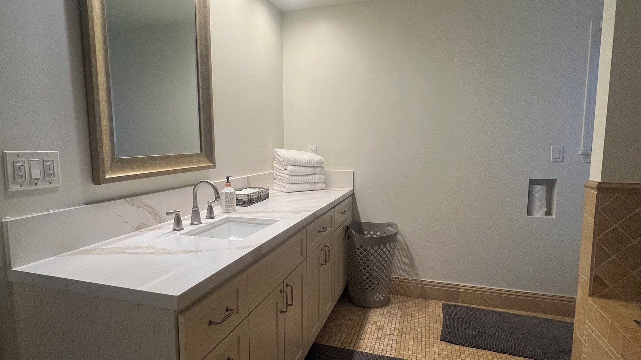 Photo of Bathroom in Northridge
