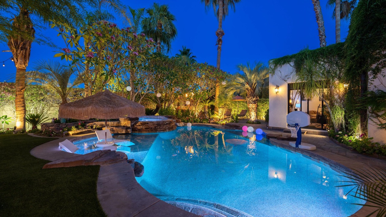 Photo of Outdoor in Magnesia Falls Cove