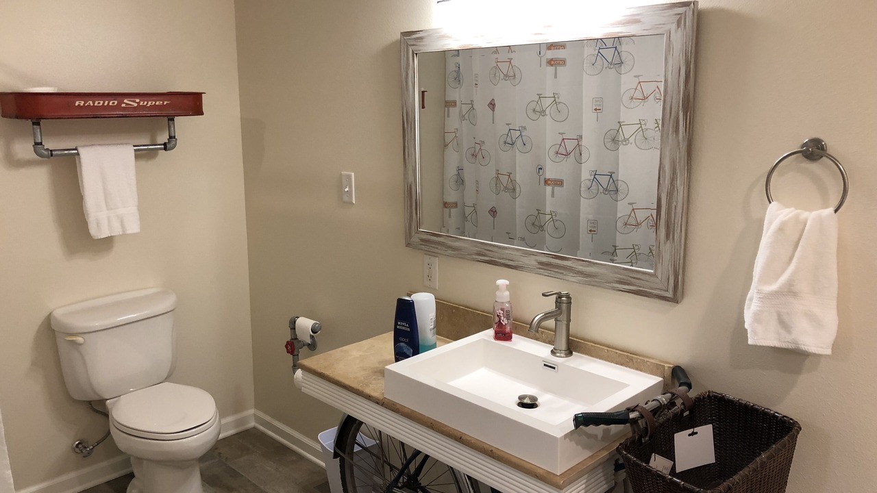 Photo of Bathroom in Mississippi City