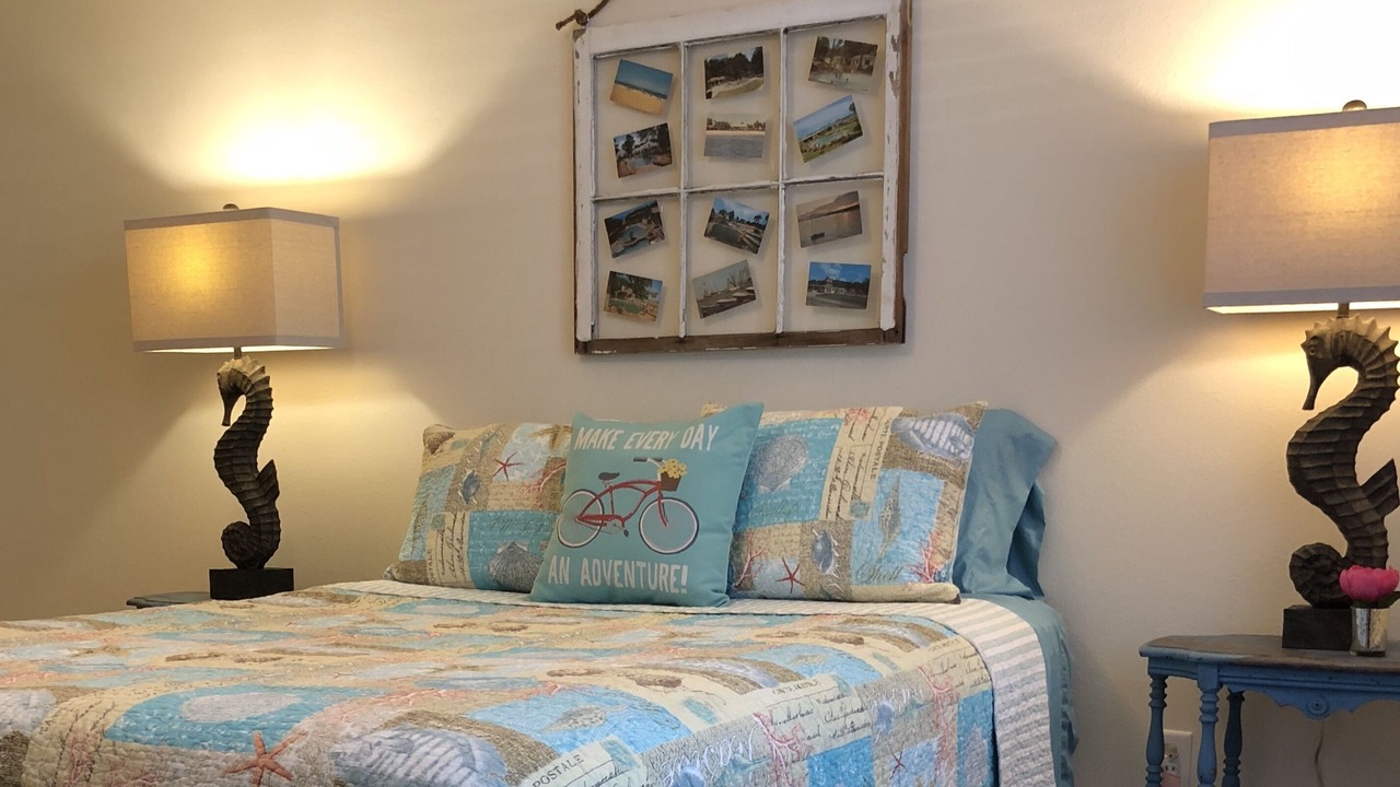 Photo of Bedroom in Mississippi City