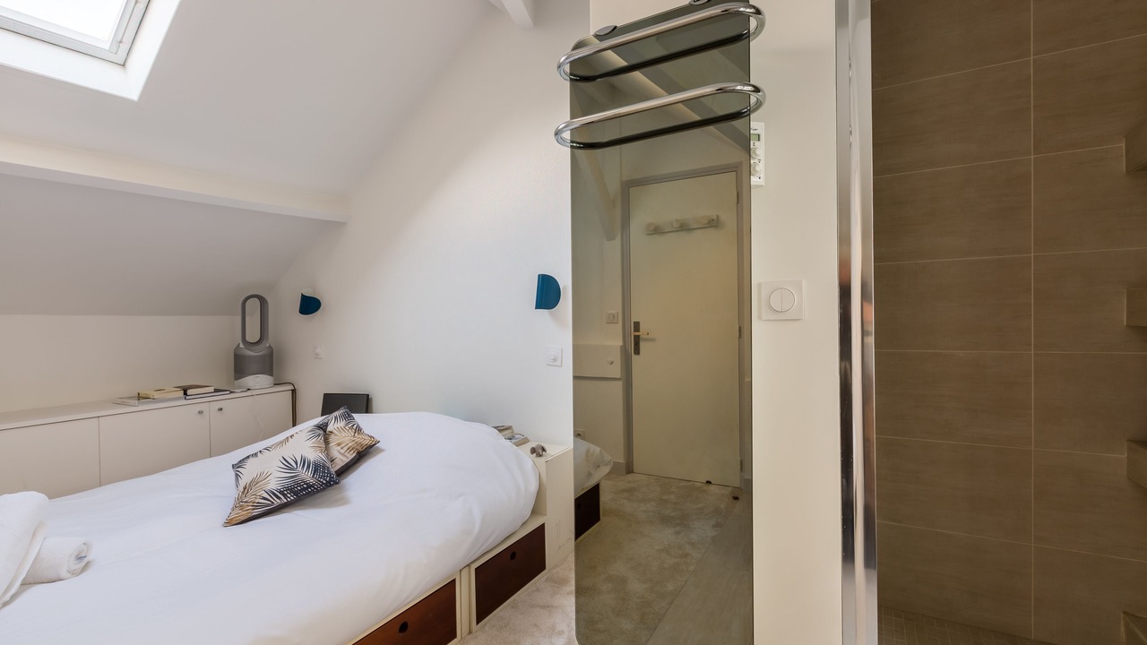 Photo of Bedroom in Batignolles