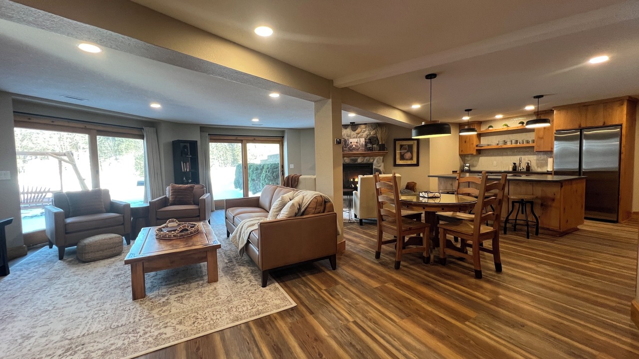Photo of Livingroom in St. Joseph