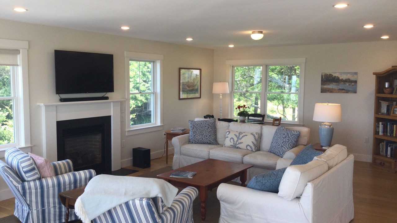 Photo of Livingroom in North Eastham
