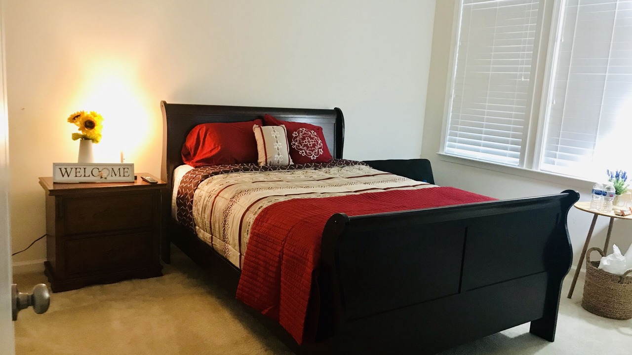 Photo of Bedroom in Aldie