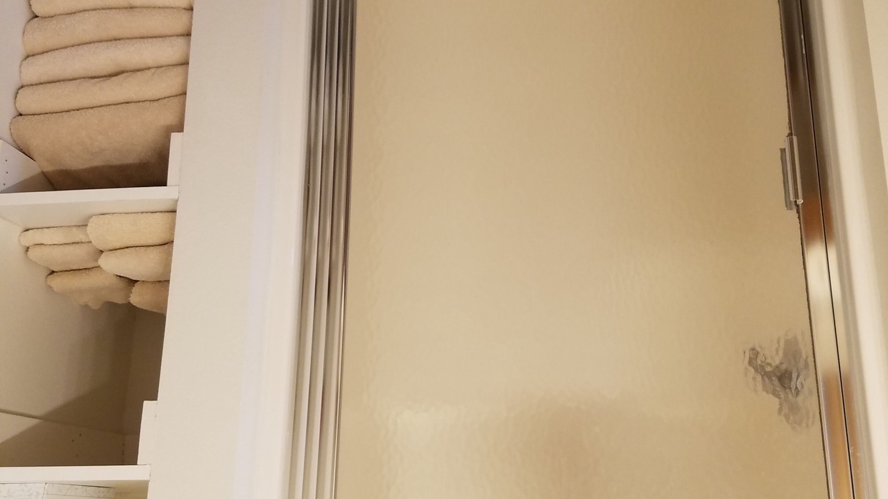 Photo of Bathroom in Isle