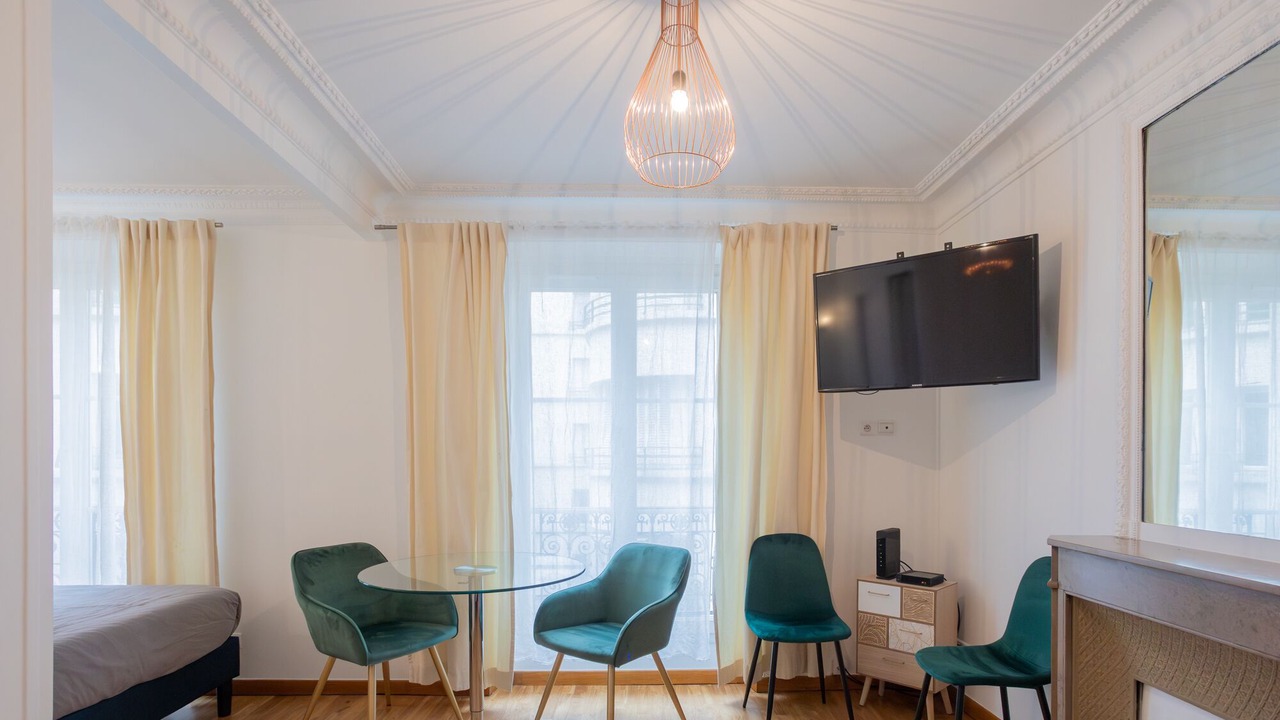 Photo of Bedroom in Ternes
