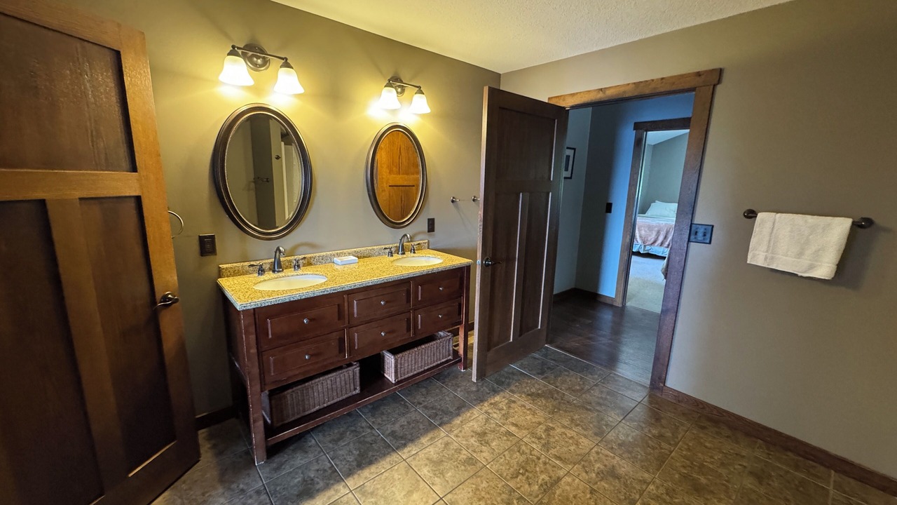 Photo of Bathroom in Alexandria
