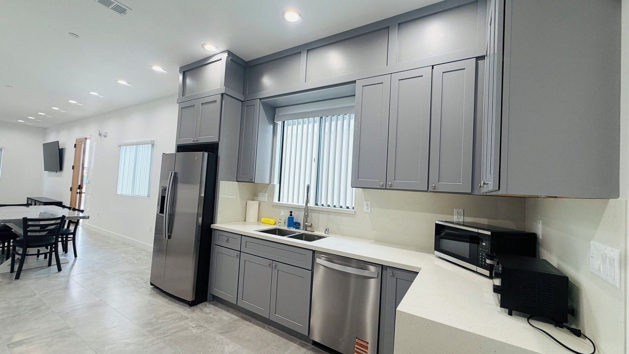 Photo of Kitchen in Midway City