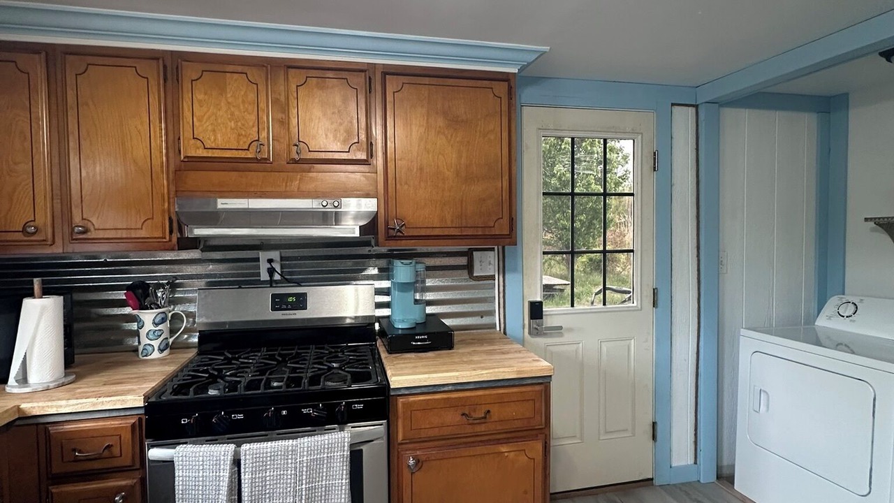 Photo of Kitchen in Deep Hole
