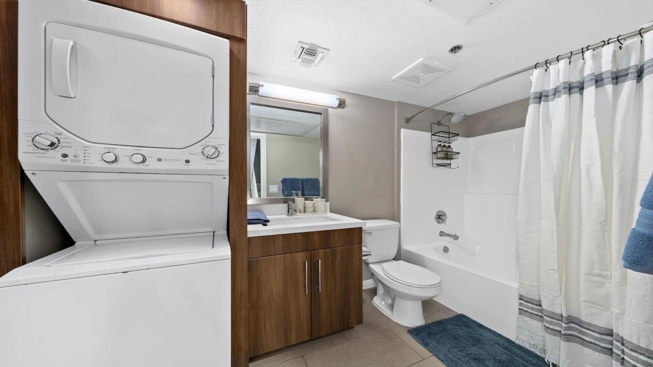 Photo of Bathroom in Ocean Park