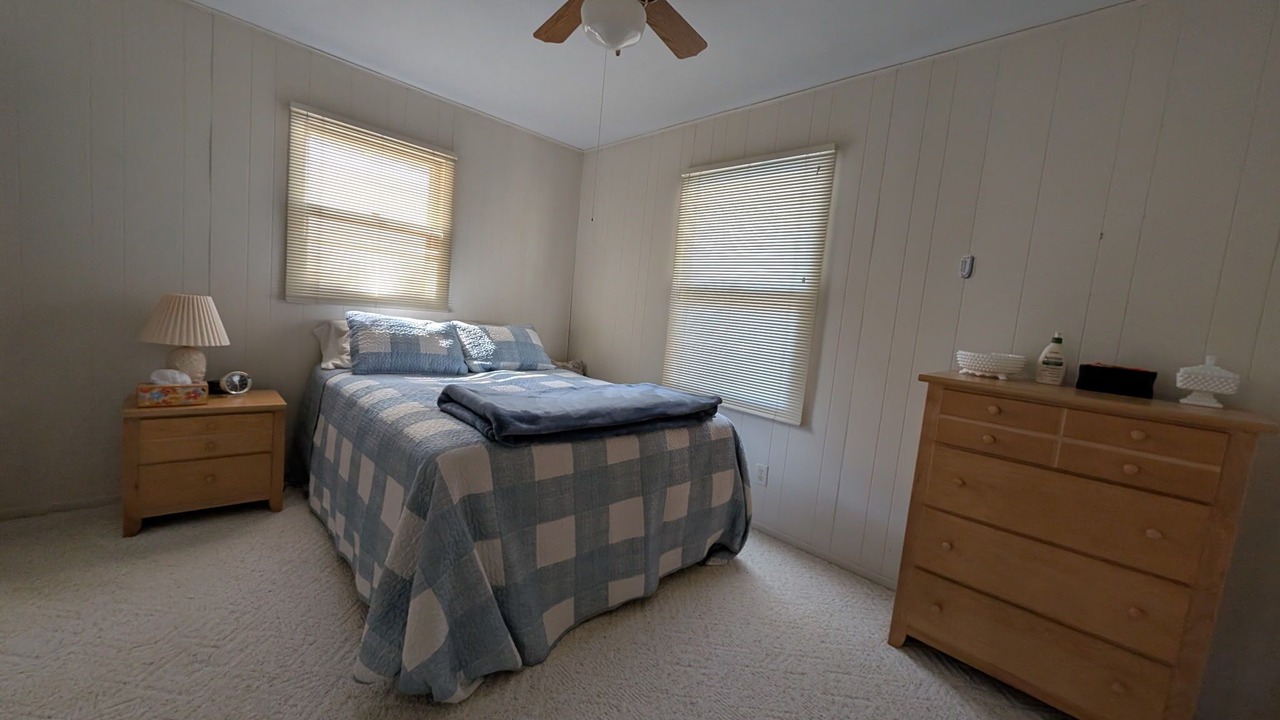 Photo of Bedroom in Nekoosa