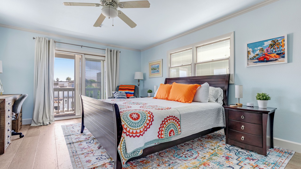 Photo of Bedroom in Belmont Shore