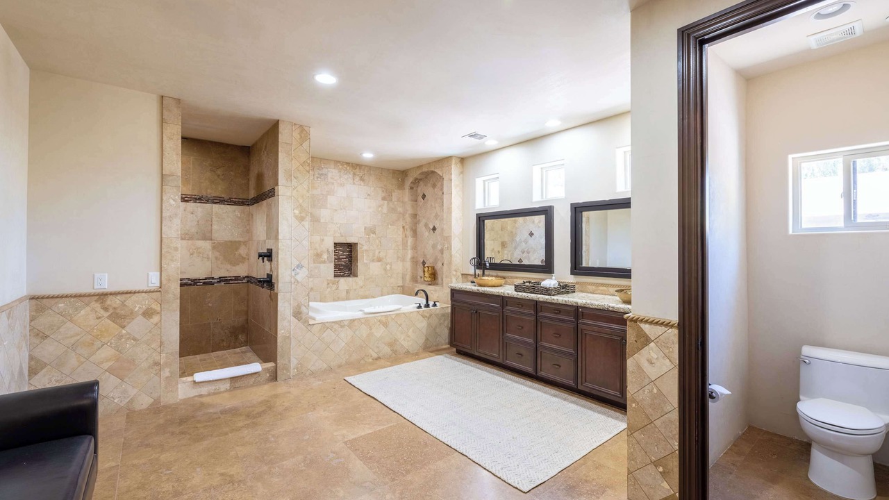 Photo of Bathroom in Central Scottsdale