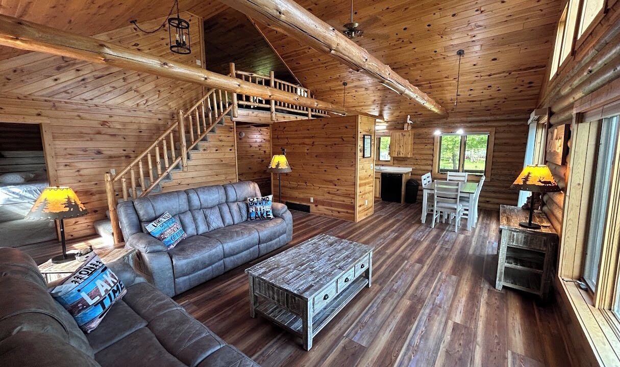 Photo of Livingroom in Pillager