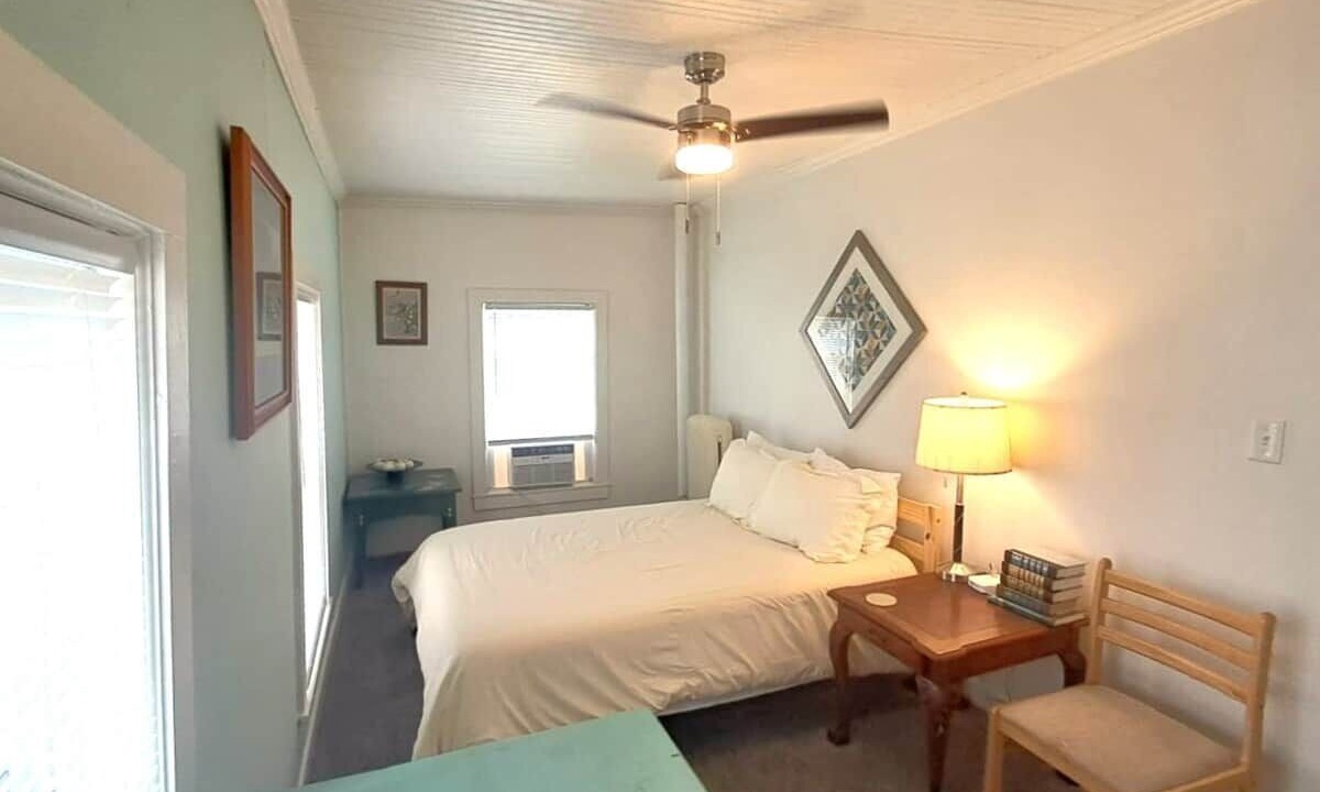 Photo of Bedroom in Ames