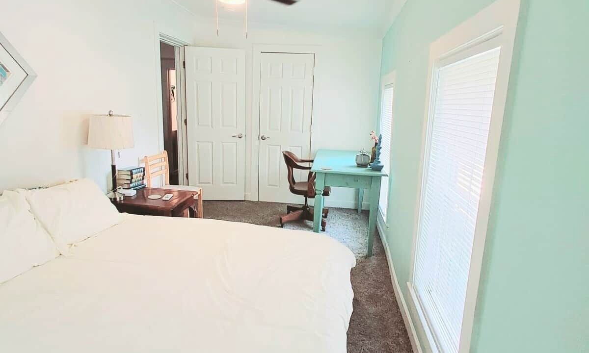 Photo of Bedroom in Ames