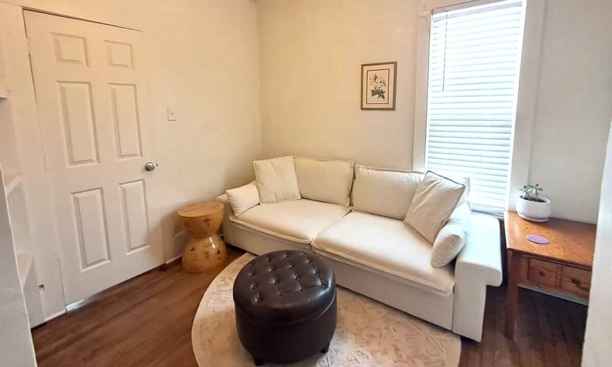 Photo of Livingroom in Ames