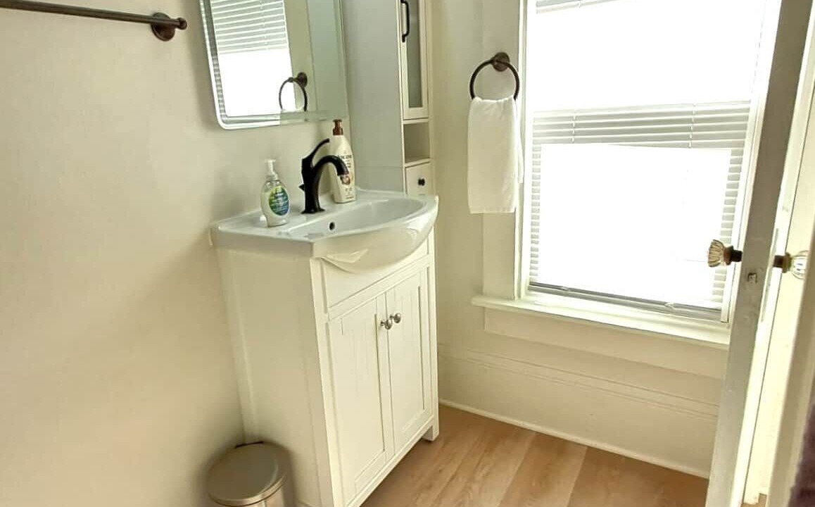Photo of Bathroom in Ames