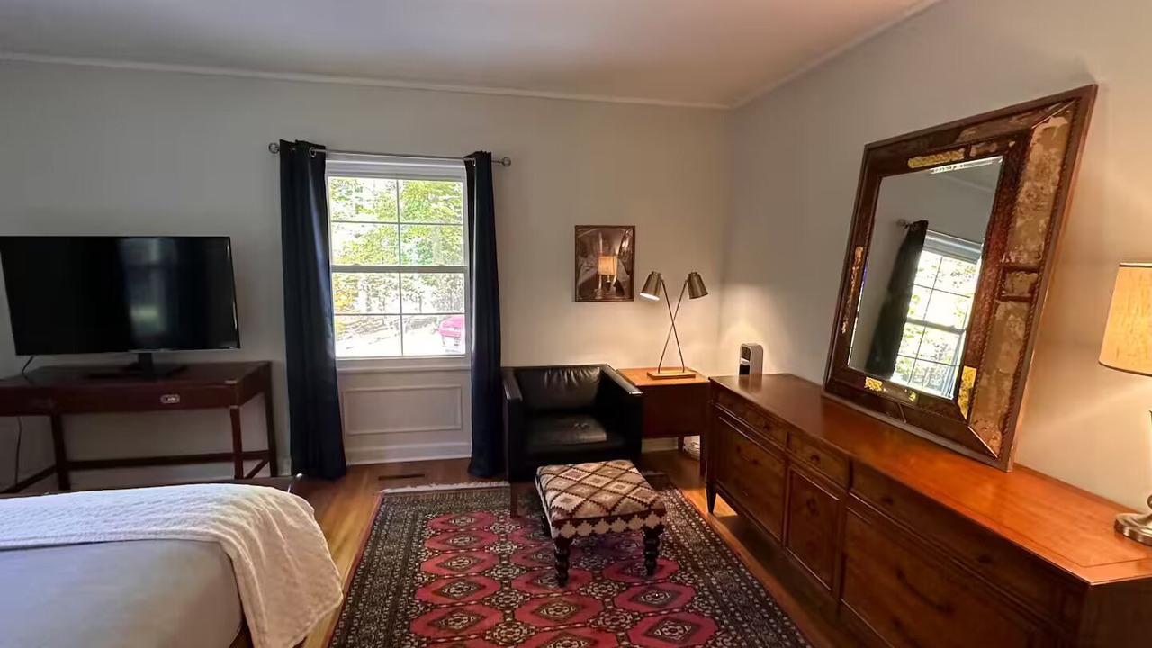 Photo of Bedroom in Garrison