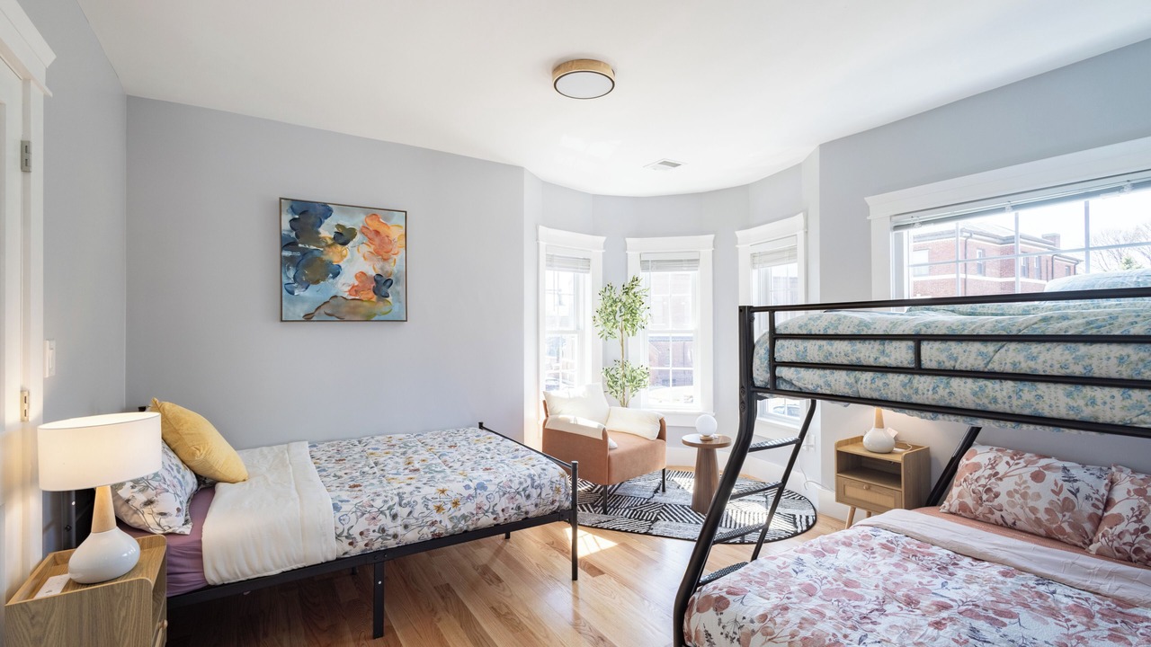 Photo of Bedroom in Neponset - Port Norfolk
