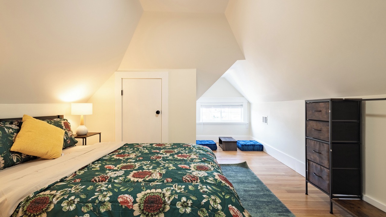 Photo of Bedroom in Neponset - Port Norfolk