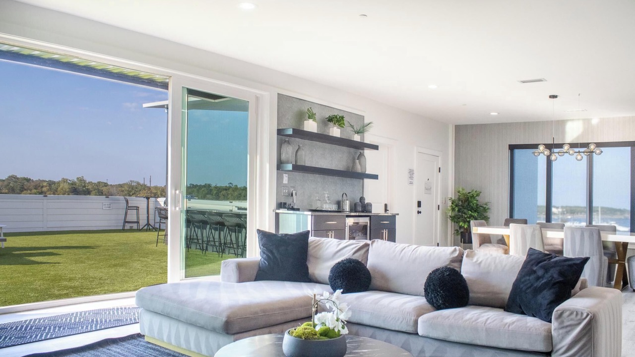 Photo of Livingroom in Gulfport