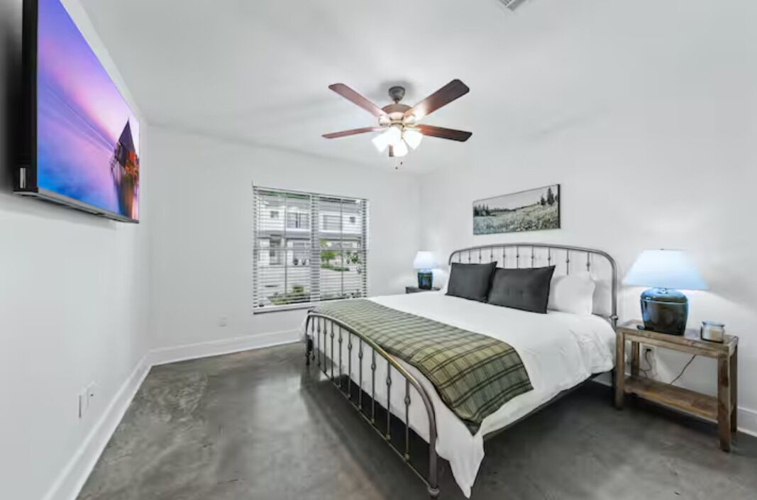 Photo of Bedroom in Milton