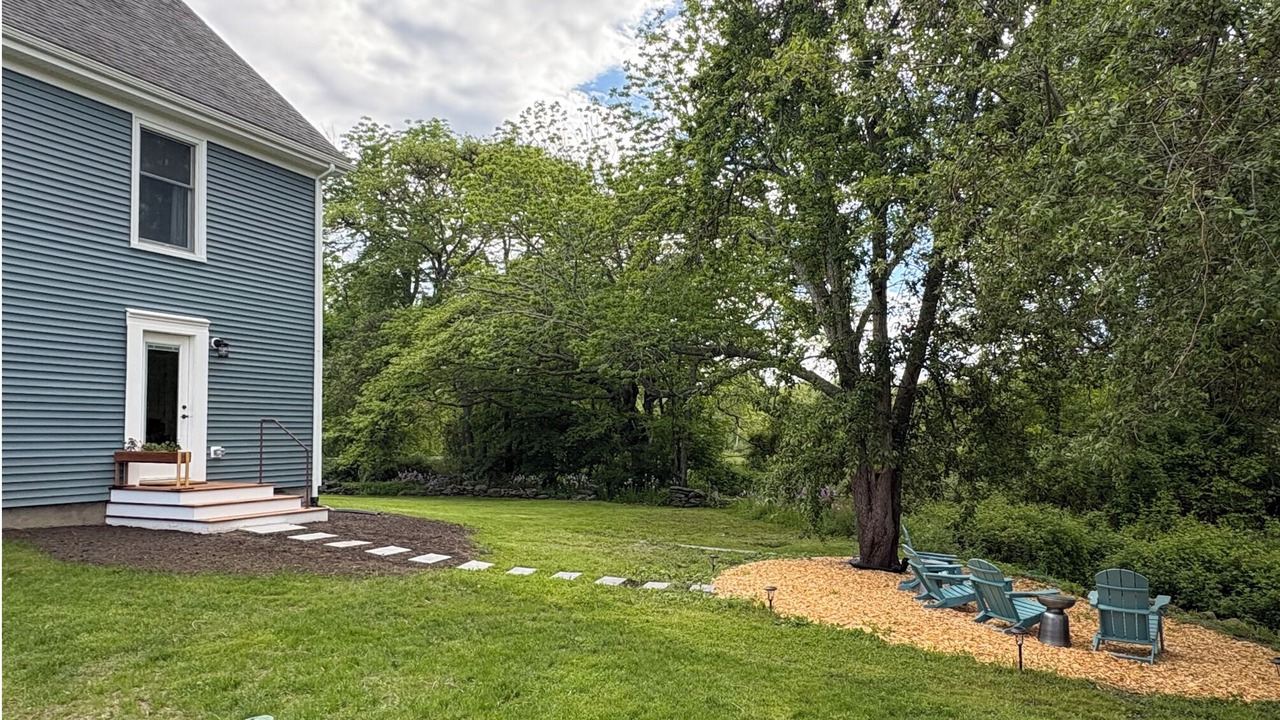Photo of Outdoor in Tiverton