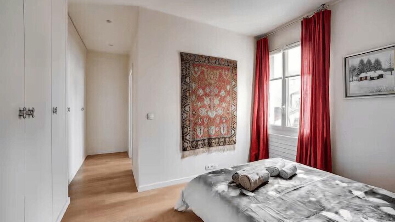 Photo of Bedroom in Saint-Cloud