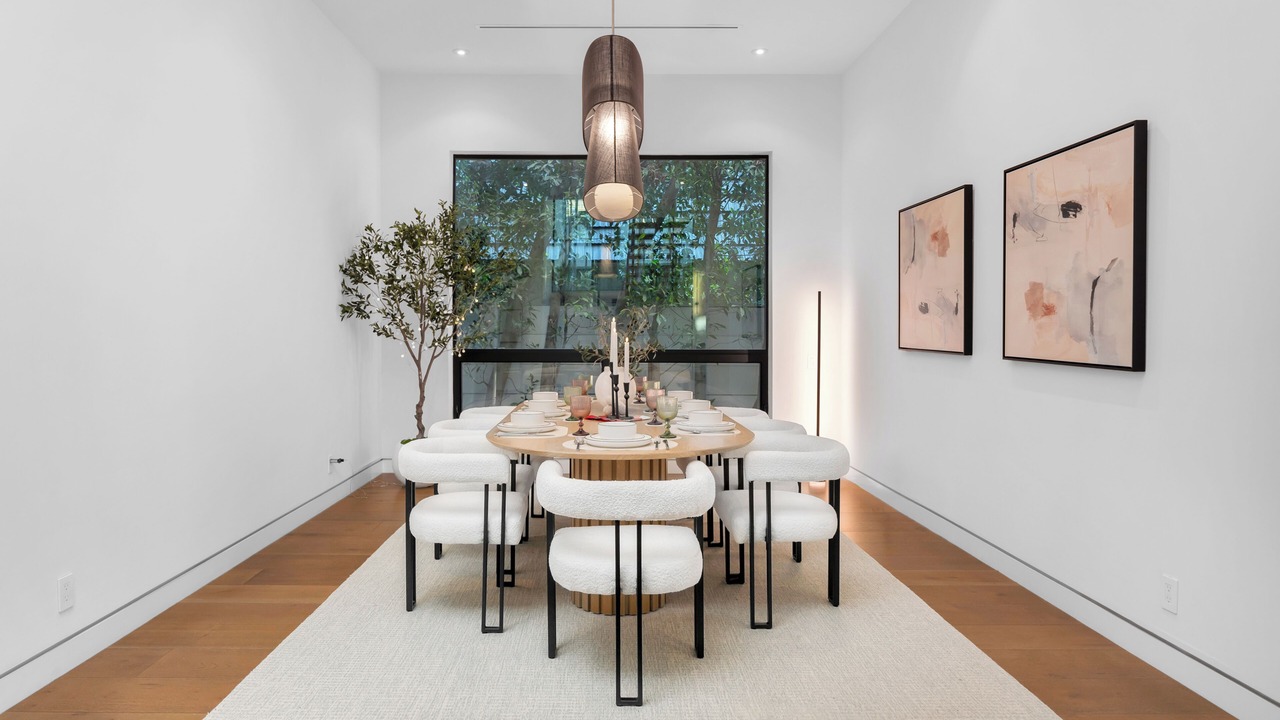 Photo of Others in Beverly Grove