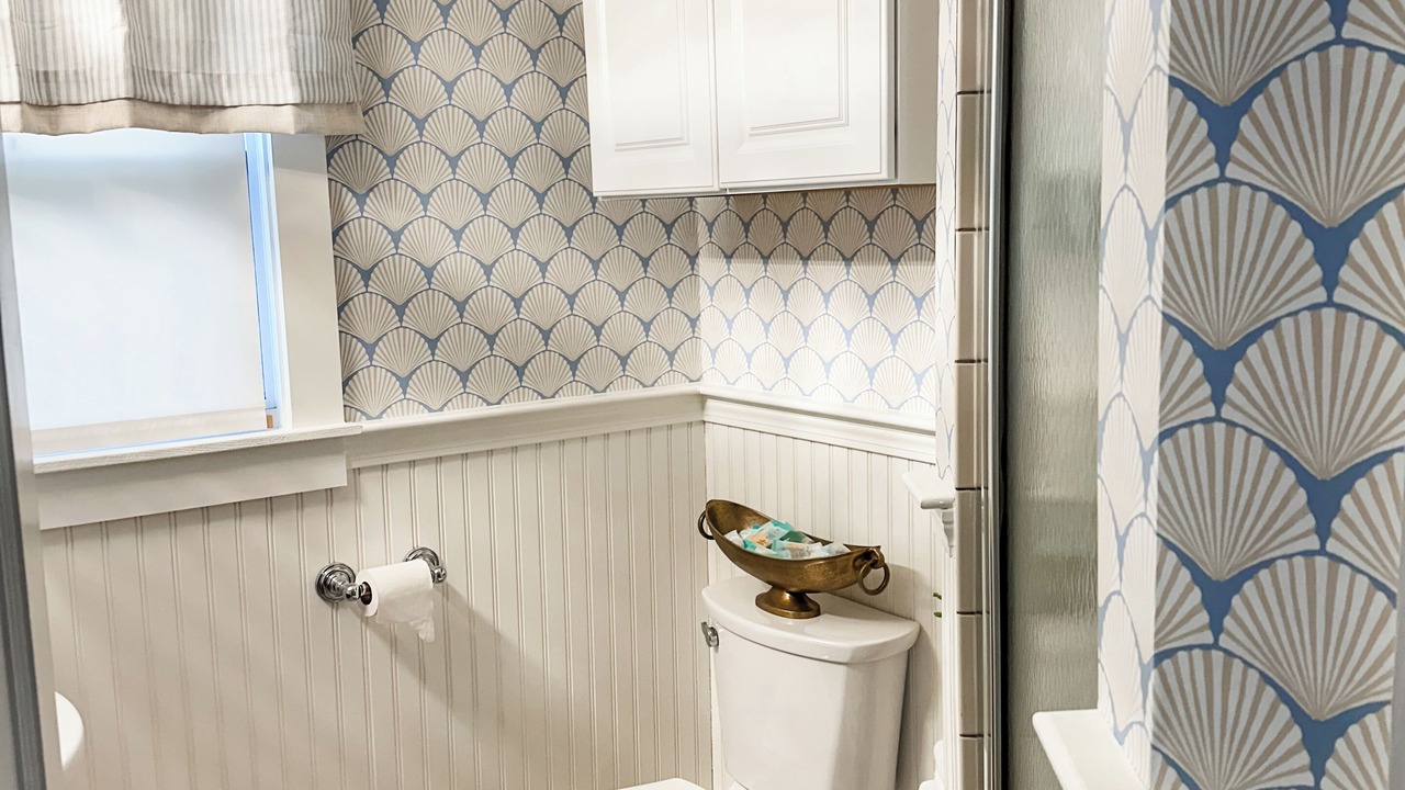 Photo of Bathroom in Sandwich