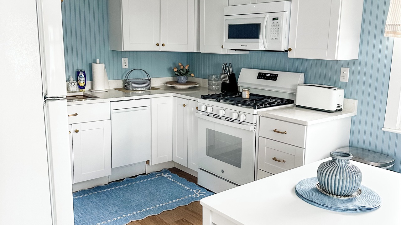 Photo of Kitchen in Sandwich