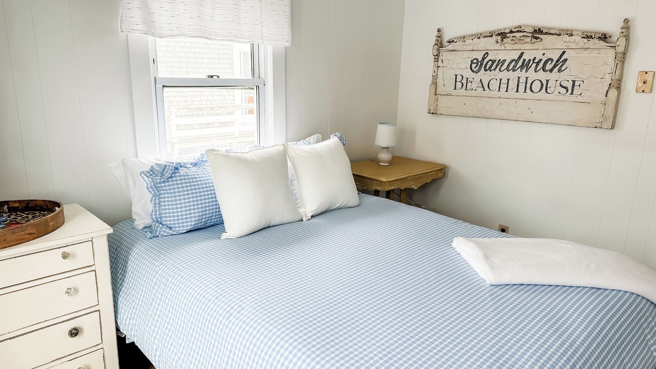 Photo of Bedroom in Sandwich