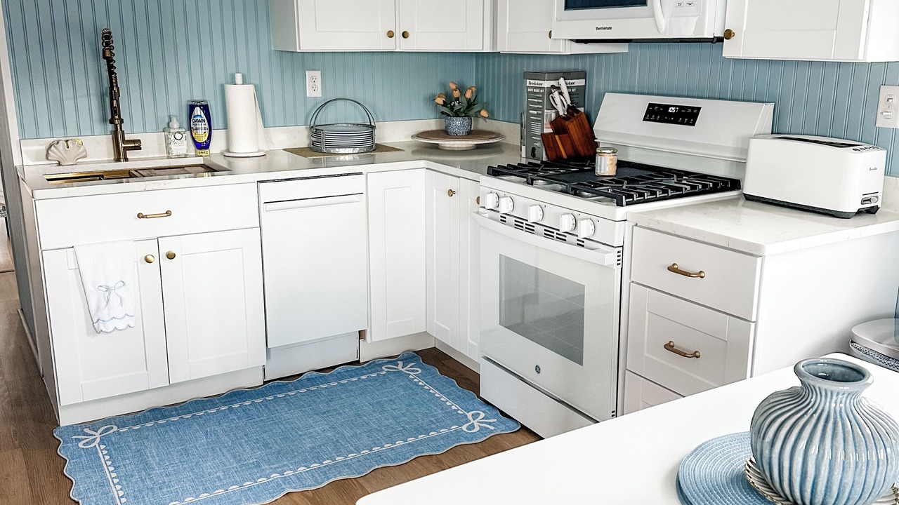 Photo of Kitchen in Sandwich