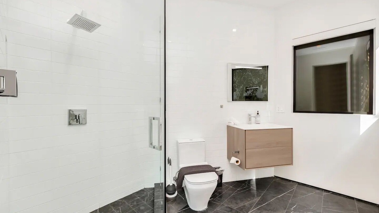 Photo of Bathroom in Beverly Grove