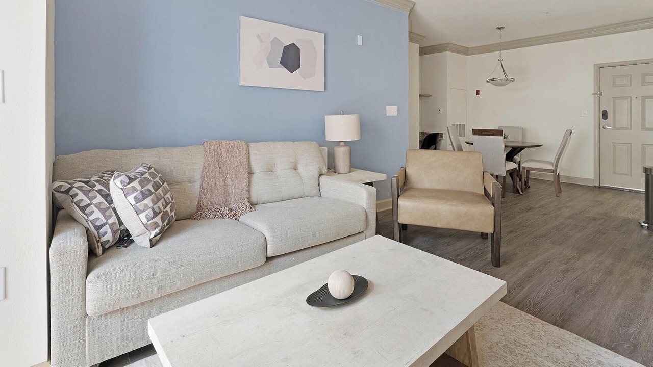 Photo of Livingroom in Town Center