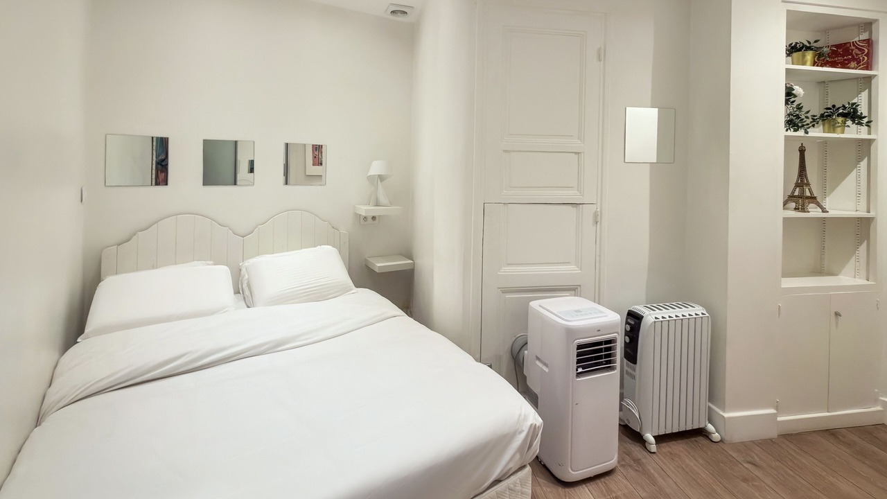 Photo of Bedroom in Chaussee-d'Antin