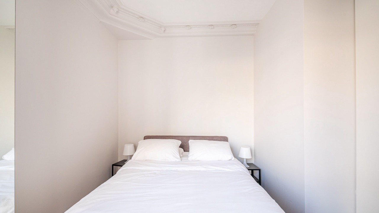 Photo of Bedroom in Notre-Dame-des-Champs