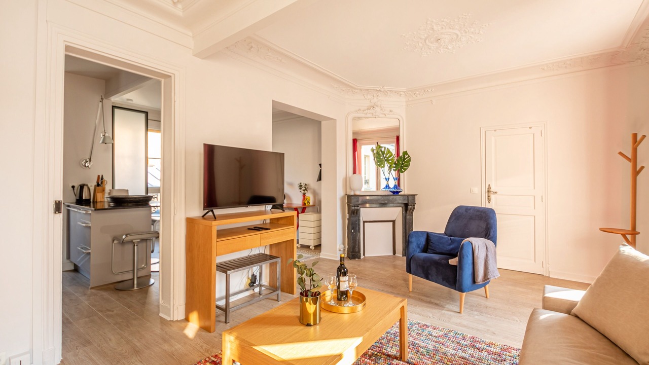 Photo of Livingroom in Notre-Dame-des-Champs