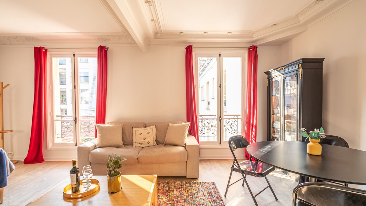 Photo of Livingroom in Notre-Dame-des-Champs