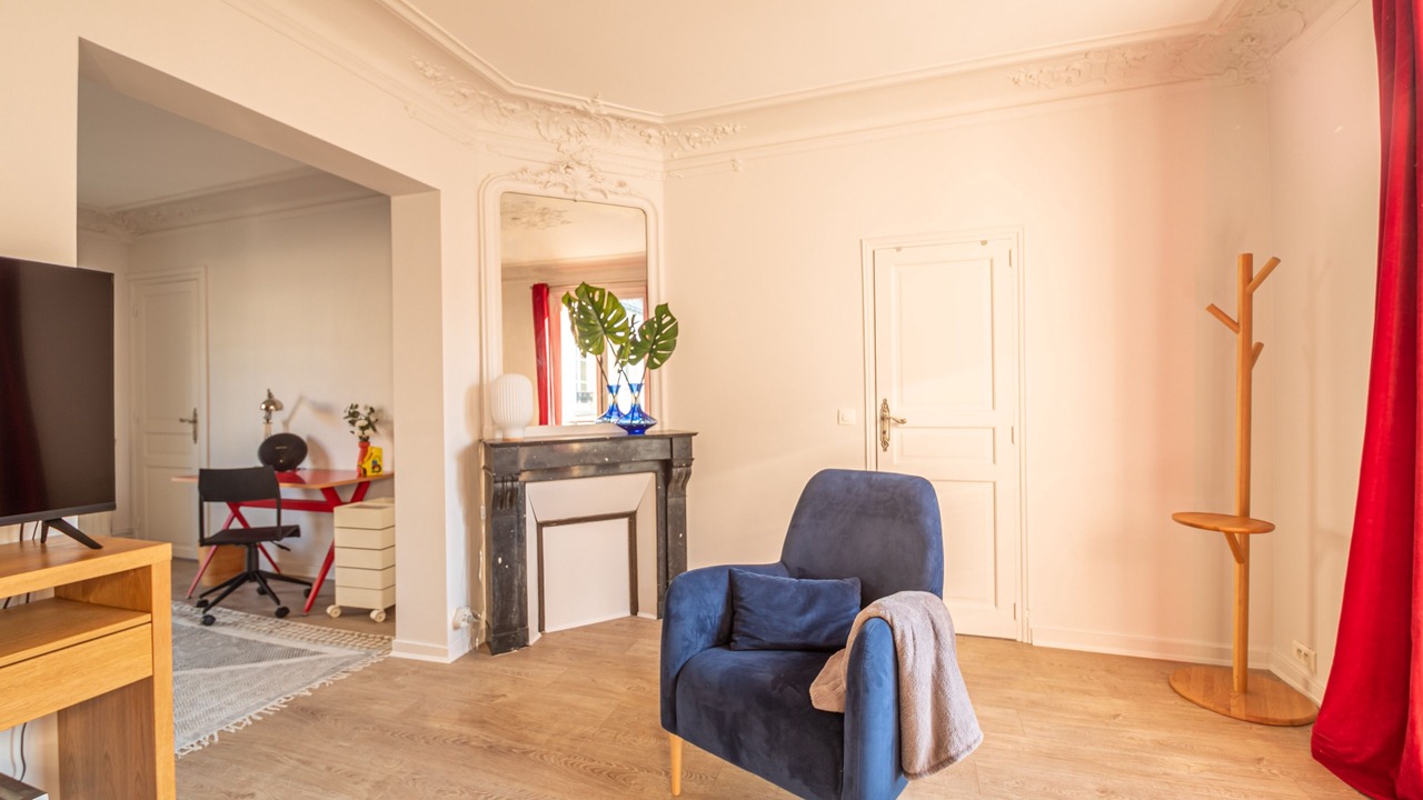 Photo of Livingroom in Notre-Dame-des-Champs