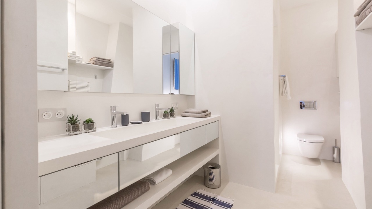 Photo of Bathroom in Les Iles