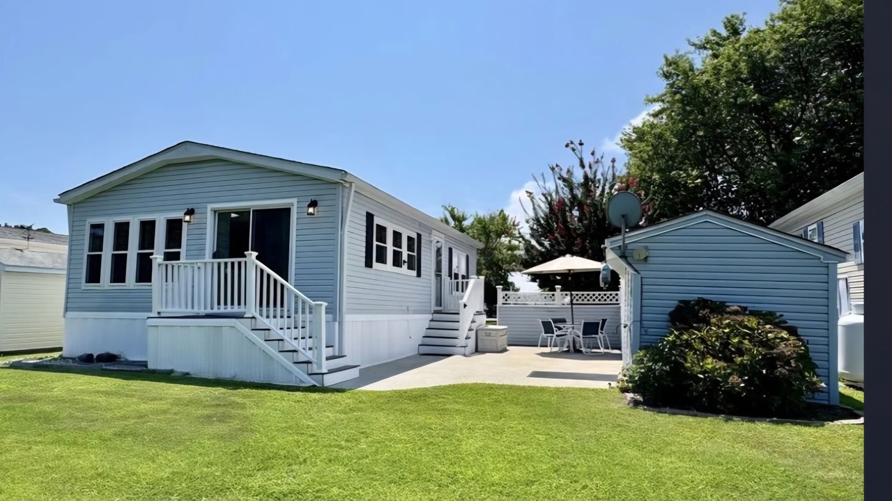 Photo of Outdoor in Assateague Pointe